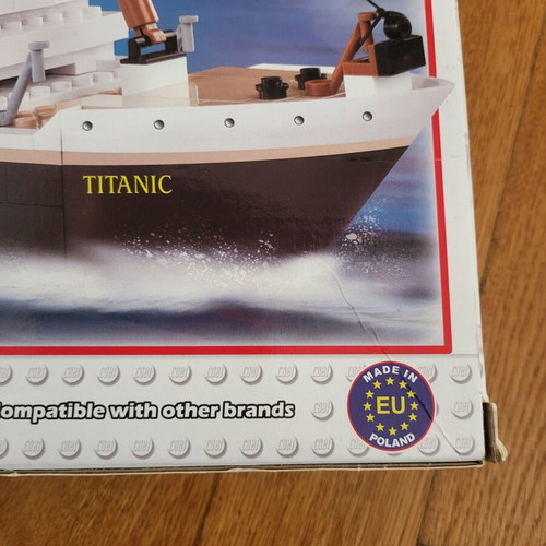 Titanic new in box large ship