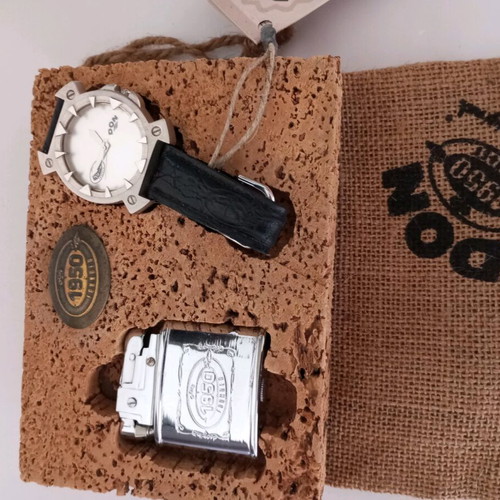 Wristwatch and lighter set new with packaging