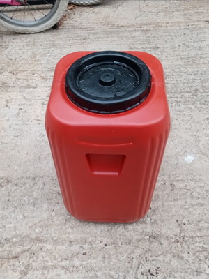 Plastic container 20 liters with handles, square, food safe