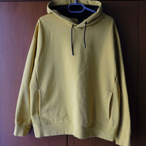 H&M yellow hoodie sweatshirt, size L