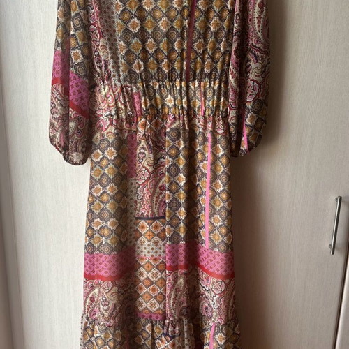 pale yellow flowy dress Zara Patterned Pink Dress S