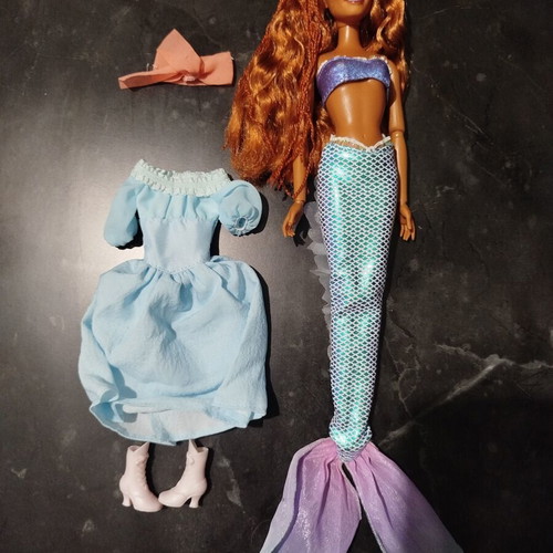 Disney Store Ariel Live Action Doll like new