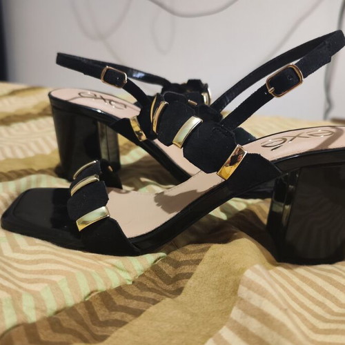 Exe sandals like new, black and gold, size 40