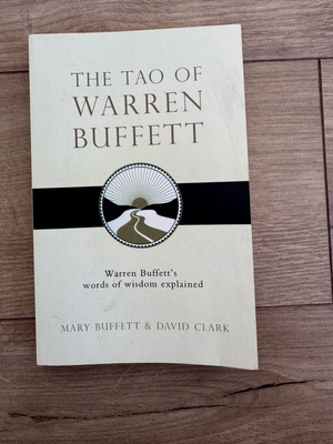 The Tao of Warren Buffett книга употребявана