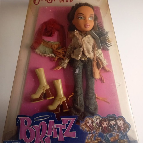 Bratz Jasmin doll new in packaging