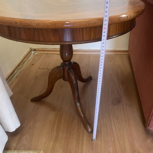 Round coffee table, height 53 cm, diameter 60 cm