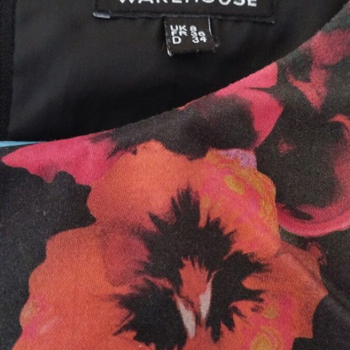 Warehouse dress small size like new with lining