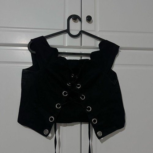 Toi&Moi black crop top like new, size L