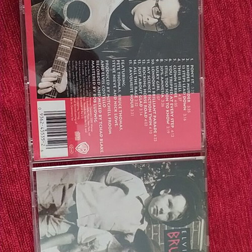 Elvis Costello 4 CD set like new, rock