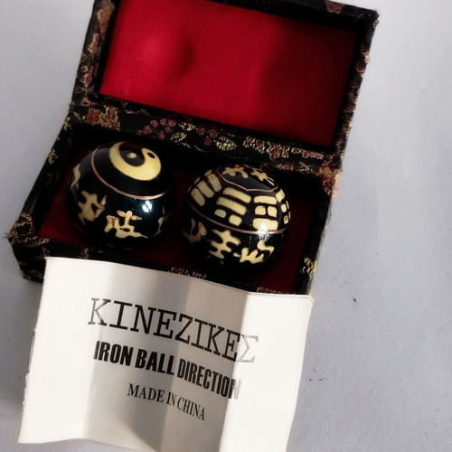 Baoding Chinese Balls used with metal plate and case