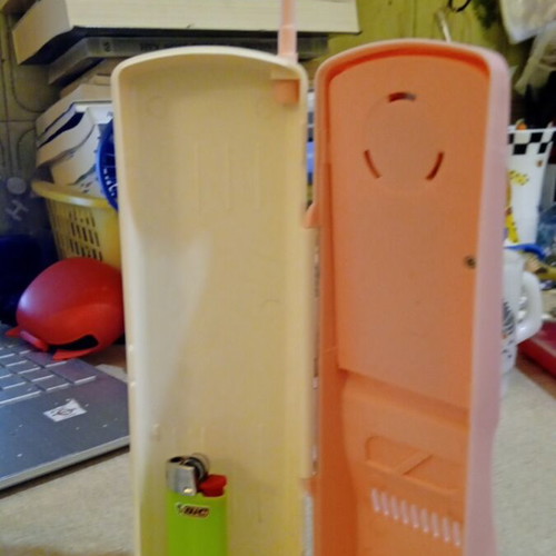 Pink plastic vintage pencil case in wireless phone shape, like new