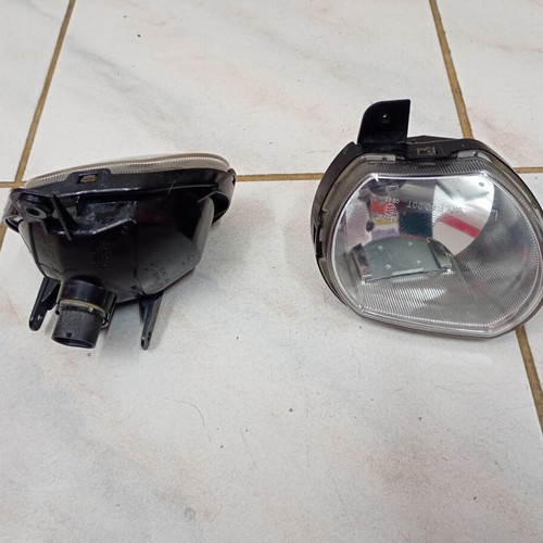 Kia Rio 2002-5 fog lights like new