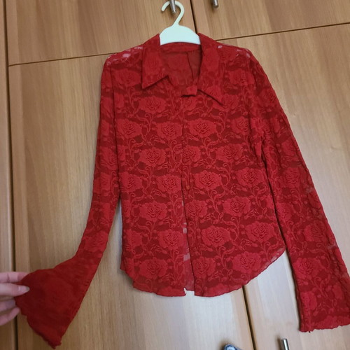 Lace shirt vintage, like new, size S, dark red