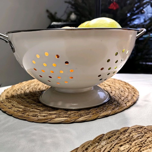 Enamel Colander Bowl Retro French Style like new