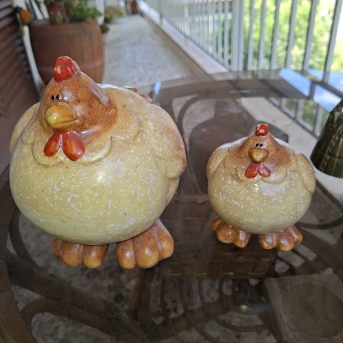 Ceramic chicken set like new, mother and child, 19cm & 11.5cm