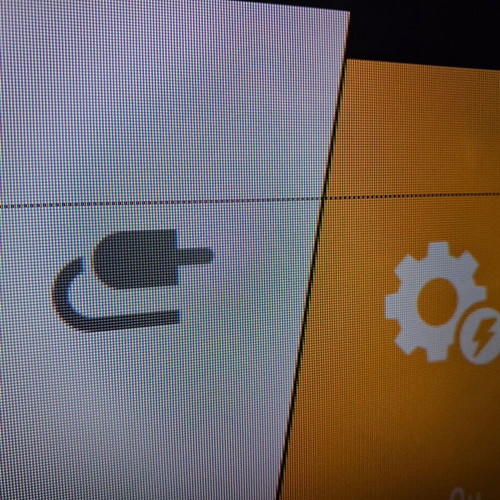 LG 32'' 32LK510BPLD TV used, HD Ready with HDMI and USB