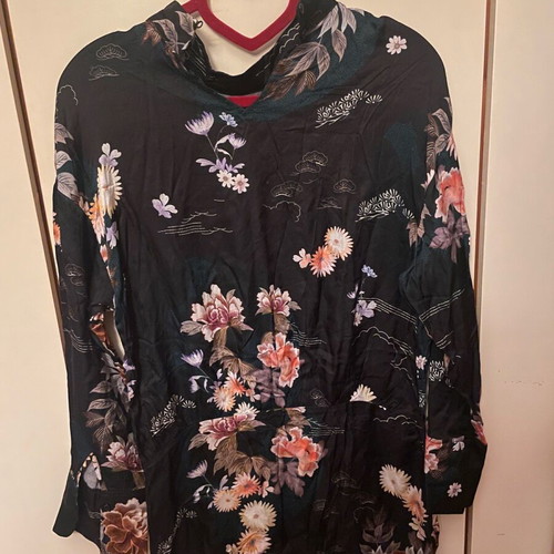 Zara short blouse dress like new, Chinese style, long sleeve, mao collar, black multicolor, size L