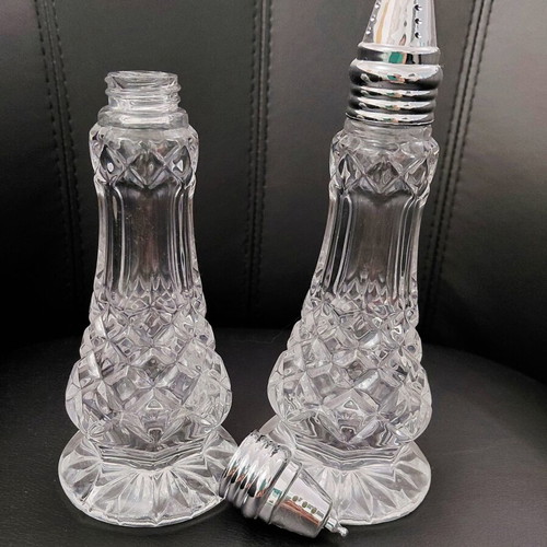 Bohemia 79900 crystal salt and pepper shakers like new