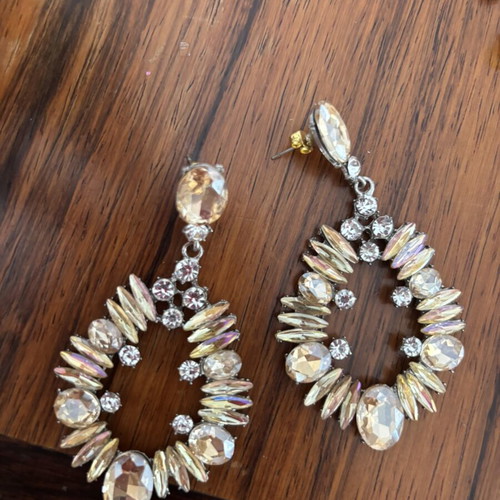 Earrings impressive, like new, pink