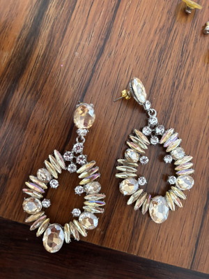 Earrings impressive, like new, pink