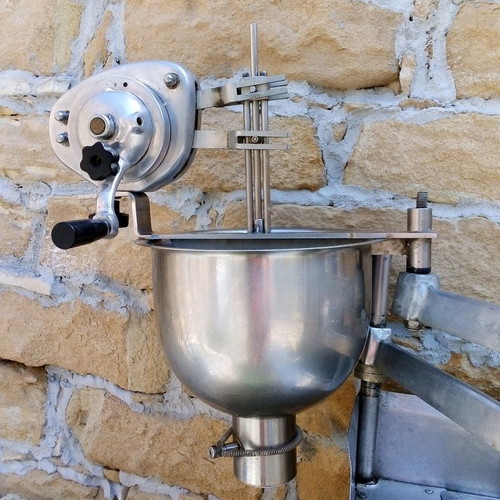 Stainless steel loukoumadiéra with two pistons 7 Lt lightly used