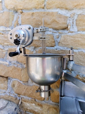 Λουκουμάδιερα ανοξείδωτη με δύο έμβολα 7 Lt ελαφρώς μεταχειρισμένη