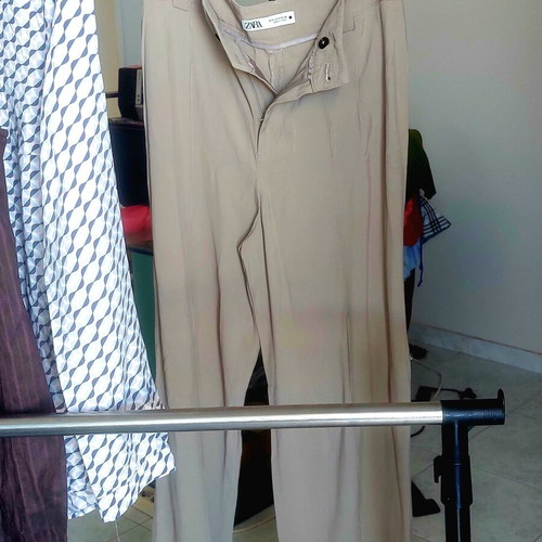 Modern cotton clothing bundle small, like new, beige and brown