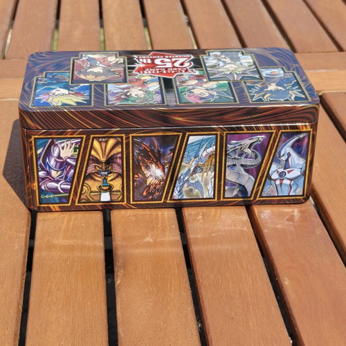 Yu-Gi-Oh! 25th Anniversary thin box