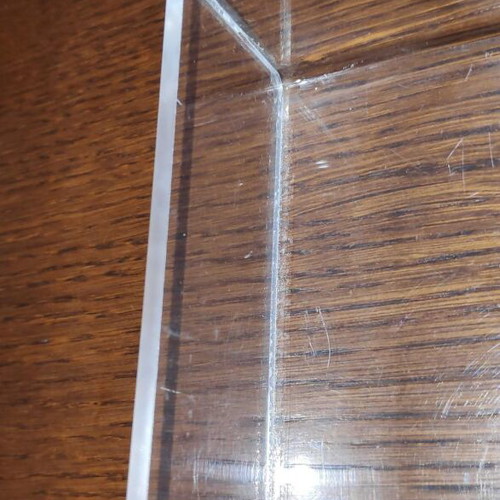 Plexiglass case for Slat back like new