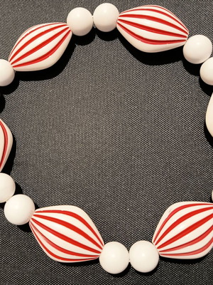 Double summer bracelet with large beads new, white and red