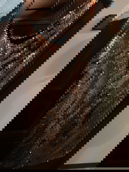 Φόρεμα με πούλιες