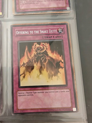 Yu-Gi-Oh card Offering to the Snake Deity like new