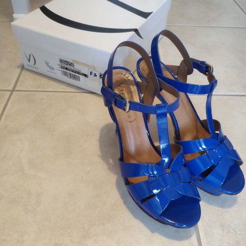 Vicenza sandals No37 blue electric new