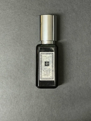 Jo Malone Vetiver & Golden Vanilla Cologne Intense mini perfume new 9ml
