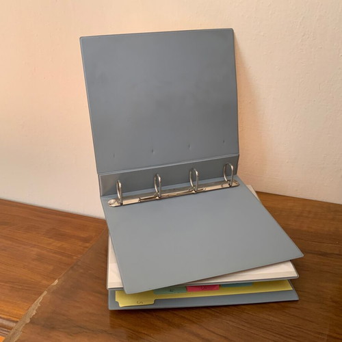 Binders pack of 2 for office filing and organization like new