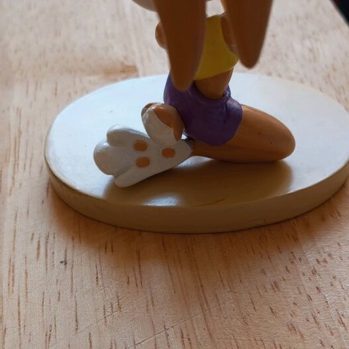 Lola Disney figure like new