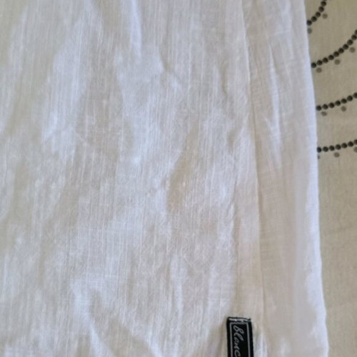 Blanc du Nil dress like new, off-shoulder with adjustable straps, white, size L