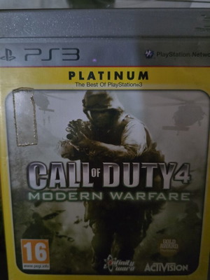 Call of Duty 4 Modern Warfare Platinum used PlayStation 3 game