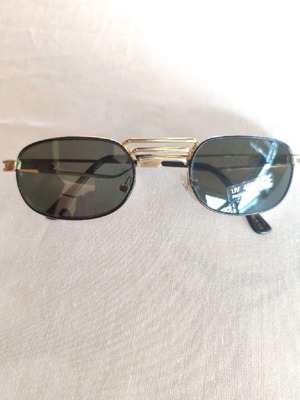 90s Vintage Sunglasses new with UV 400 Protection