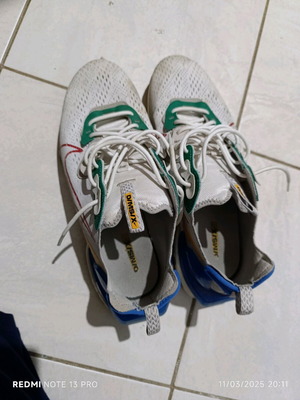 Nike men's athletic shoes used, size 46, white