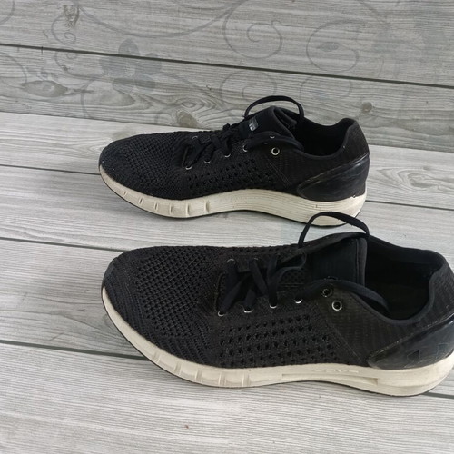 Under Armour Nova N 40.5 unisex sports shoes used, black