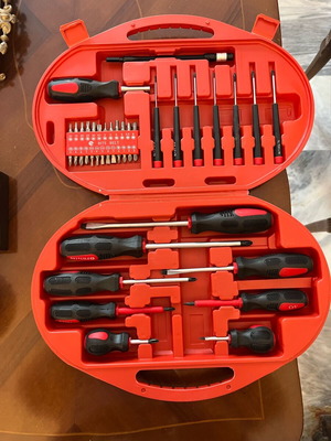 Tool set like new