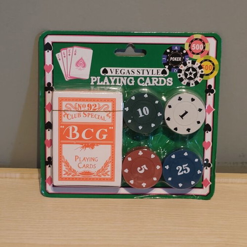 Poker package new with deck and 20 betting chips