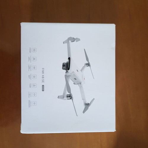 Fimi X8 SE 2020 drone used with bag, 3 batteries and car charger