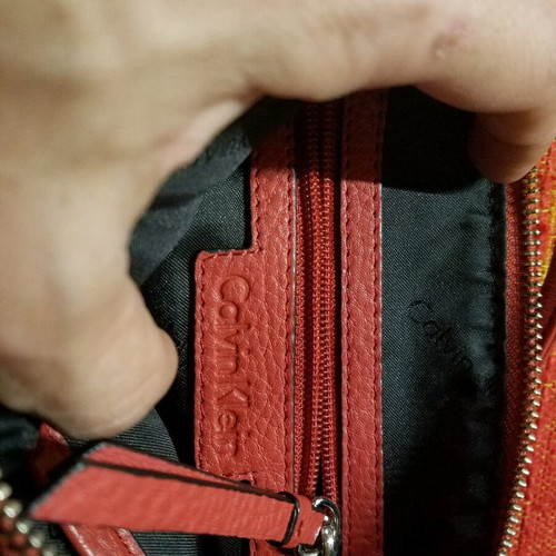 Calvin Klein small leather crossbody bag like new, red