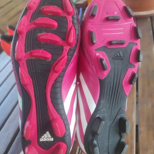 Adidas football shoes size 33 like new