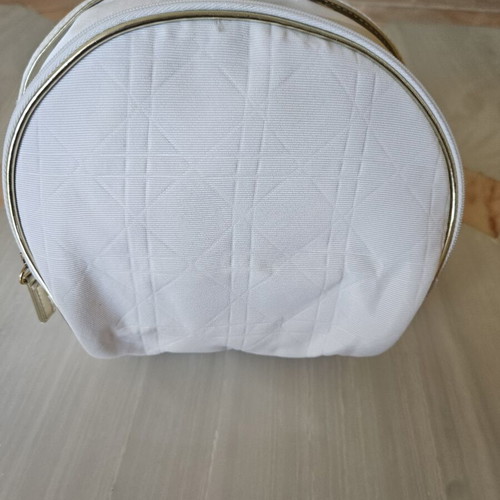 Dior toiletry bag like new, white, large capacity