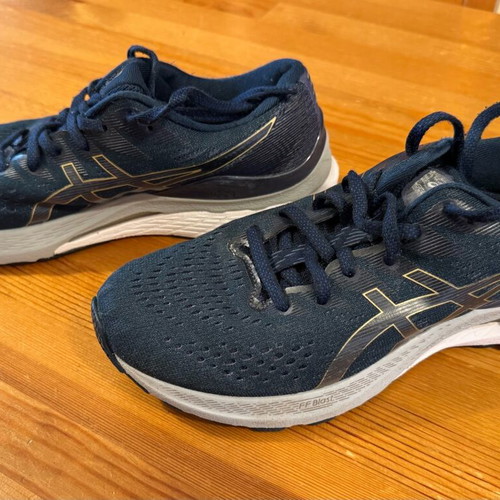 Αθλητικά παπούτσια Asics Gel Kayano 28 μεταχειρισμένα, νούμερο 40, μπλε