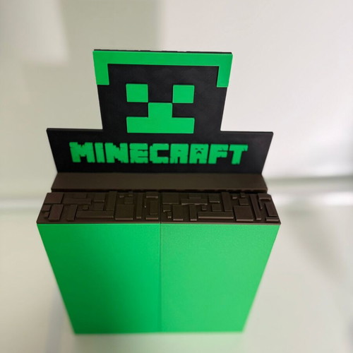 Minecraft Kinder Mega Display Stand new, handmade decorative shelf