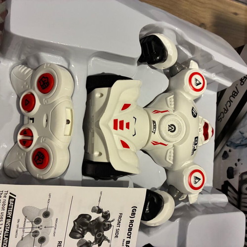 Robot robotic battles 2 robots like new with remote controls, light and sounds